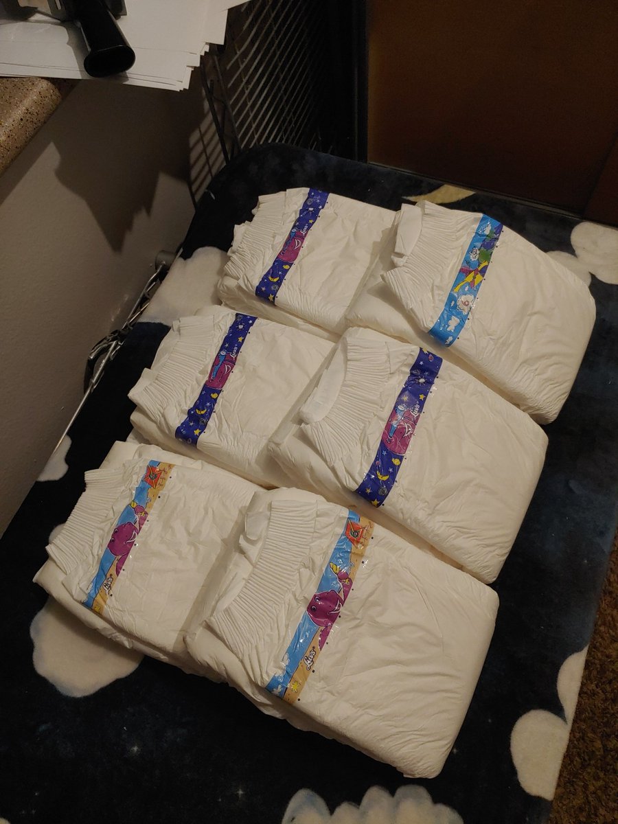 Spread the word 

DIAPER RELOAD!!!!!! COMING THIS WEEK!!!!! Hopefully Wednesday!!!!

RETWEET this if your ready for new stock!!!! Could there be rare ones?

etsy.com/shop/KinkyDrea…

Side Note CONTEST 🔥 100 retweets and comment will unlock a a chance at a 4 pack of diapers!