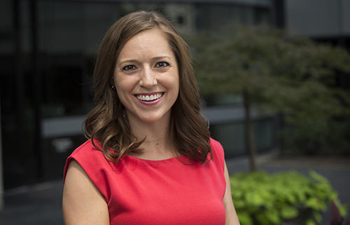 Speaking with <a href="/BLaw/">Bloomberg Law</a>, <a href="/ShinallJennifer/">Jennifer Shinall</a> says incentives to hourly employees for receiving the COVID vaccine should be minimal. 

Workplace bias claims may result if perks are not made available to those exempted due to medical or religious reasons.

news.bloomberglaw.com/daily-labor-re…