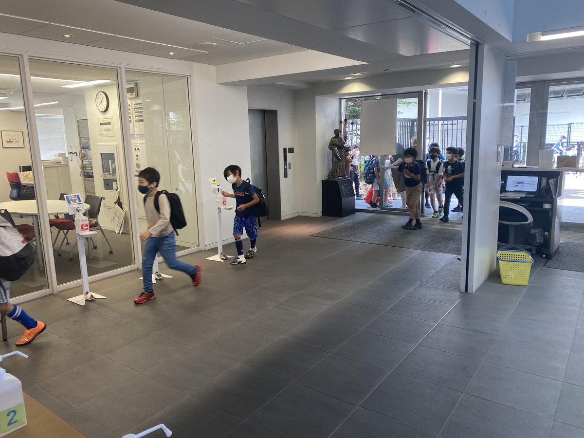 STMarys_ES's tweet photo. Day 2 started! ⁦@StMarysTokyo⁩ Summer School 2021! https://t.co/Td8mXpfW3E