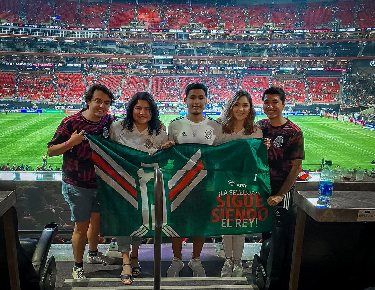 ihopestrong's tweet photo. Big S/O to @ATLUTD & the @BlankFoundation for partnering w/ our #HoPeTeam & allowing us to experience the recent #MEXTOUR game at @MBStadium!
We look forward to continuing to connect & promotion positive change in the youth of our communities. Mil gracias! 🙏
#HoPeFam #HoPeNation https://t.co/mJcyekikF4