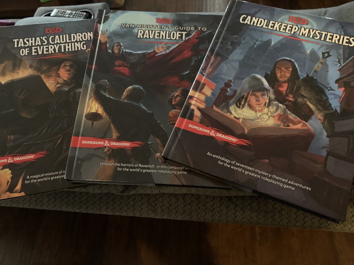 Look what my players sent me for my birthday. I guess we will be returning to Ravenloft soon
#dnd5e #dungeonsanddragons