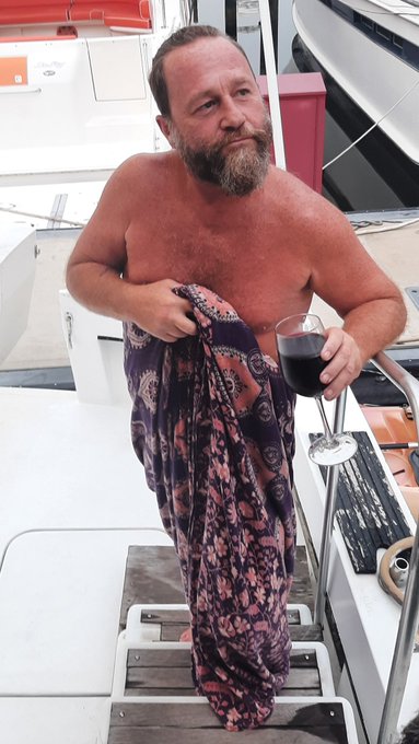 My best buddy looks great in a sarong! https://t.co/DFxooSdtfF<a href="/tag/footfetishfriday"class="tags"><span>#footfetishfriday</span></a>