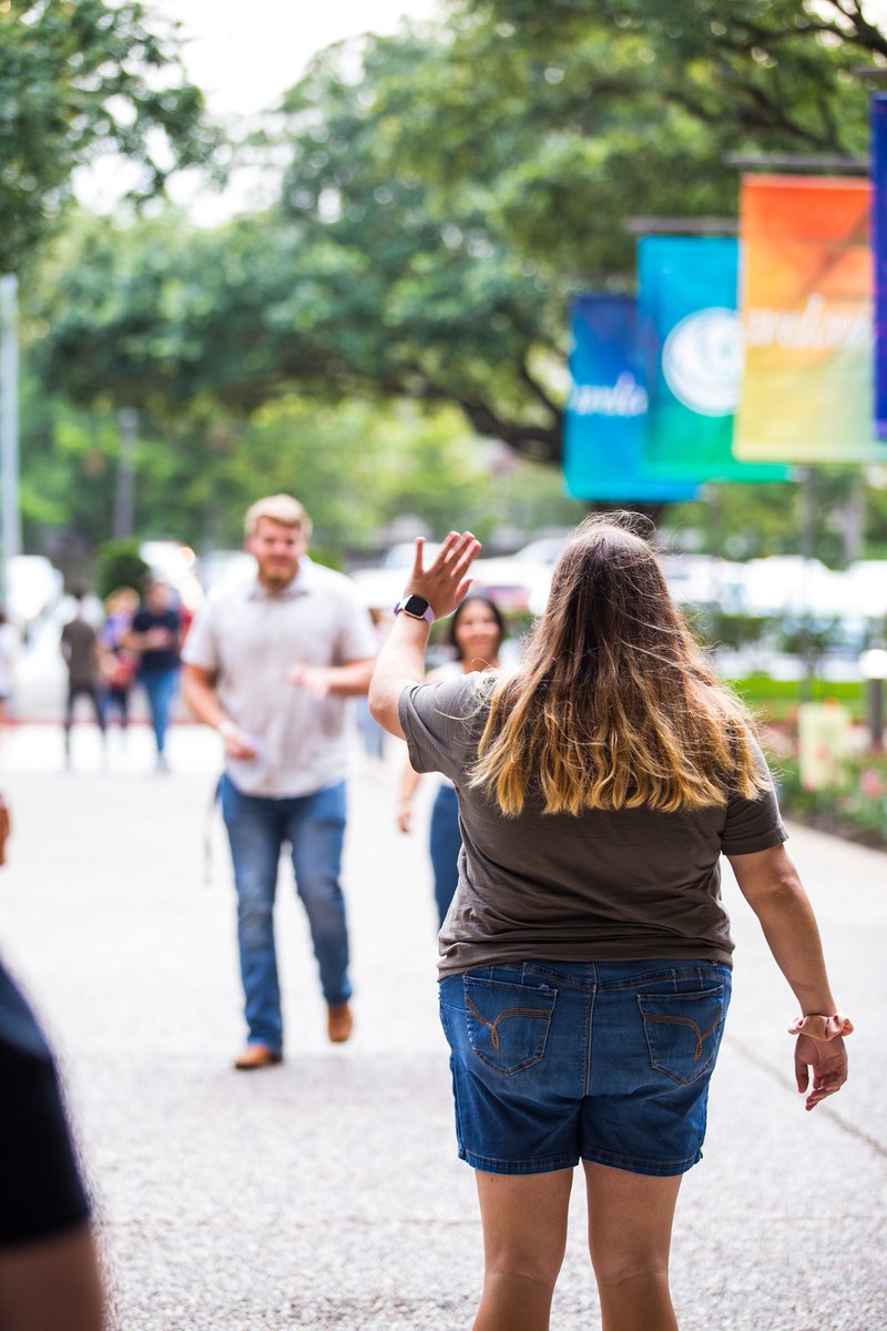 MetroHTX's tweet photo. Need a little #MondayMotivation? #PorchDay is tomorrow! ๐ฅณ
Join @HoustonsFirst at 7:30p as we continue our series on what God's Word has to say about some of the hottest takes out there. ๐ฅ
#HotTakeSummer #HTX #Htown #Houston #houstontexas #Singles #SingleLife #ChangeHouston https://t.co/kEPlI4lH9L
