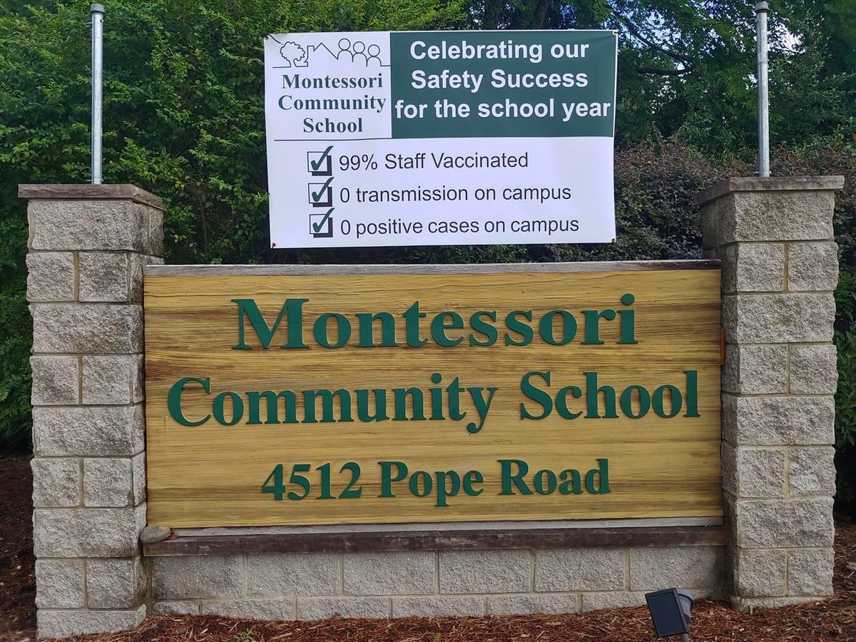 MCSDurham's tweet image. Grateful for Nurse Megan, our Public Health Group, and all who supported our health and safety protocols! 99% staff vaccinated, 0 cases on campus, and 0 transmissions on campus! #MCSDurham