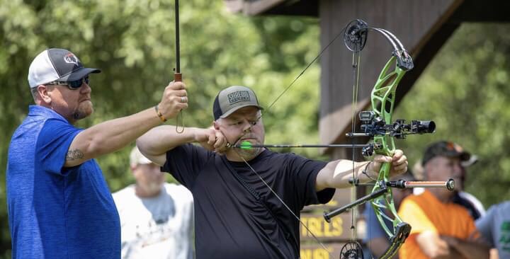 PodiumPlus_BS's tweet photo. Factory Staff Kris Dake takes 4th at IBO 2nd Leg in PHC class with a hot 429-13X with PODIUM® 560SR™️ string system!
Great shooting Kris! #PodiumPlusBowstrings #BowstringsOfChampions https://t.co/ylpvsE7OUt