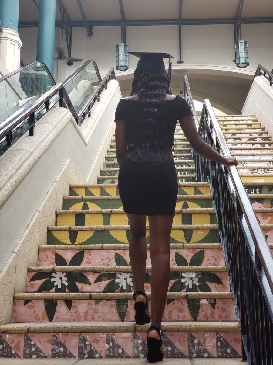 You did it baby girl and I am so proud of you!  Continue to reach for the stars and beyond! Dwyer class of 2021.  Forever21! 📚🎓🏅👏