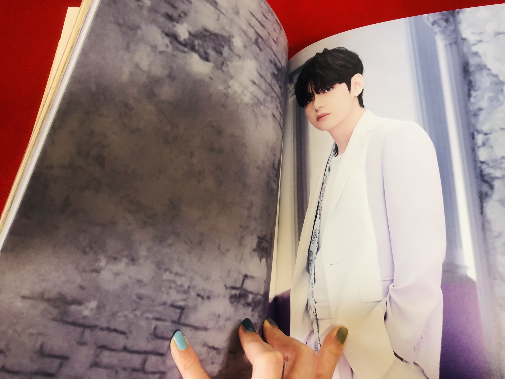 E34sOFlVEAEf2nG?format=jpg&name=large