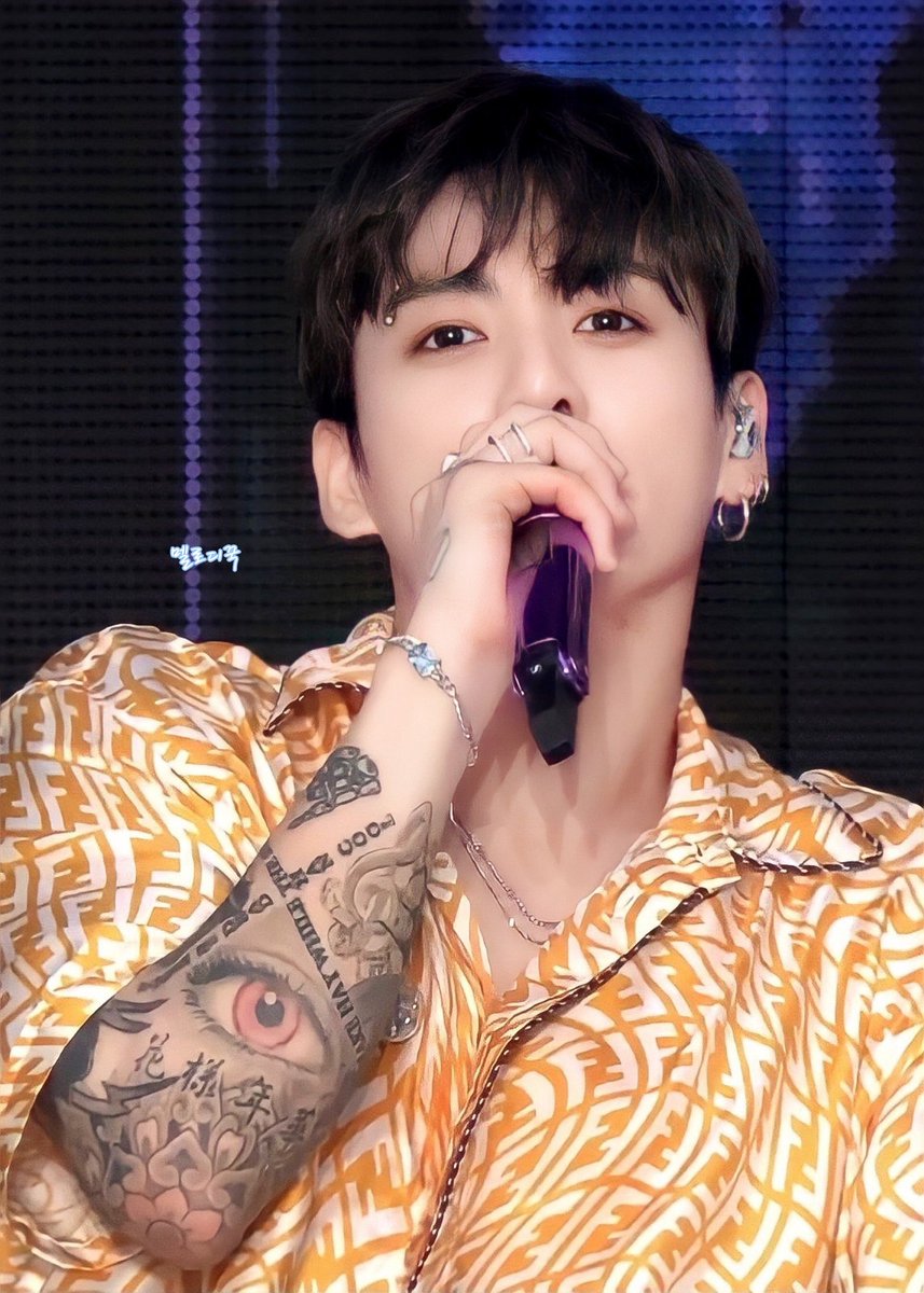 luv :)​​ 𝘑𝘒 | 🐰🌙 tweet media