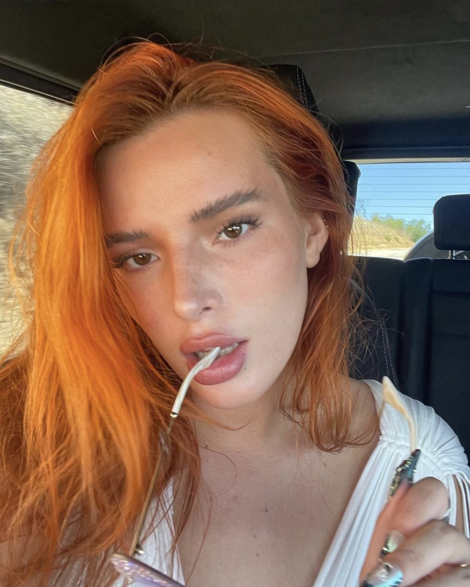 Thorne twitter profile bella Bella Thorne Thorne twitter profile bella Bella Thorne