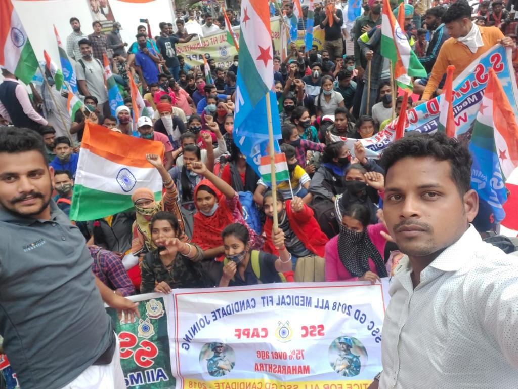 #WaitingList_SscGd hmm sabhi 55000 medical fit candidate ko joining de sarkar <a href="/nityanandraibjp/">Nityanand Rai</a> <a href="/HMOIndia/">गृहमंत्री कार्यालय, HMO India</a> <a href="/PMOIndia/">PMO India</a> <a href="/AmarUjalaNews/">Amar Ujala</a> <a href="/ndtvindia/">NDTV India</a> <a href="/aajtak/">AajTak</a> <a href="/ABPNews/">ABP News</a> <a href="/chitraaum/">Chitra Tripathi</a> <a href="/iChiragPaswan/">युवा बिहारी चिराग पासवान</a> <a href="/narendramodi/">Narendra Modi</a> <a href="/AmitShah/">Amit Shah</a> @DGSSB <a href="/crpfindia/">🇮🇳CRPF🇮🇳</a> <a href="/ITBP_official/">ITBP</a> <a href="/BSF_India/">BSF</a> <a href="/CISFHQrs/">CISF</a> <a href="/indiatvnews/">India TV</a>