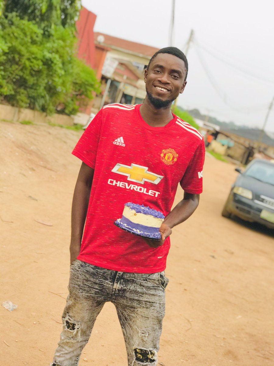 ibukun8's tweet photo. Thanks everyone oooo❤️💯😊🥰 https://t.co/KidNMyZxAz