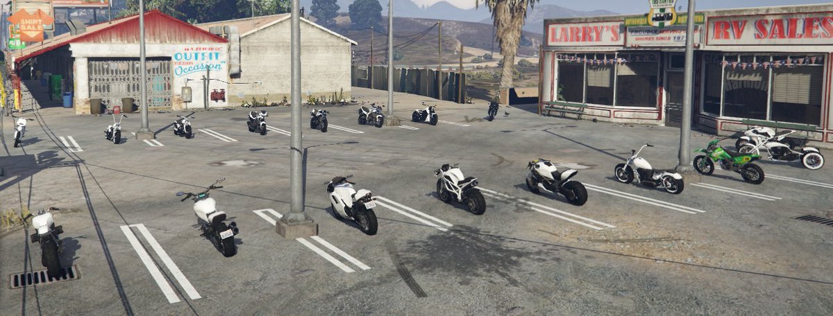 WorldVRoleplay's tweet photo. Neu auf WorldV der Motorradhandel in Harmony. Lasst eurer Biker Herz noch einmal höher schlagen und sucht euch eins von den verschieden Motorrädern aus und macht eine Spritztour. https://t.co/mkmiXbCNXw