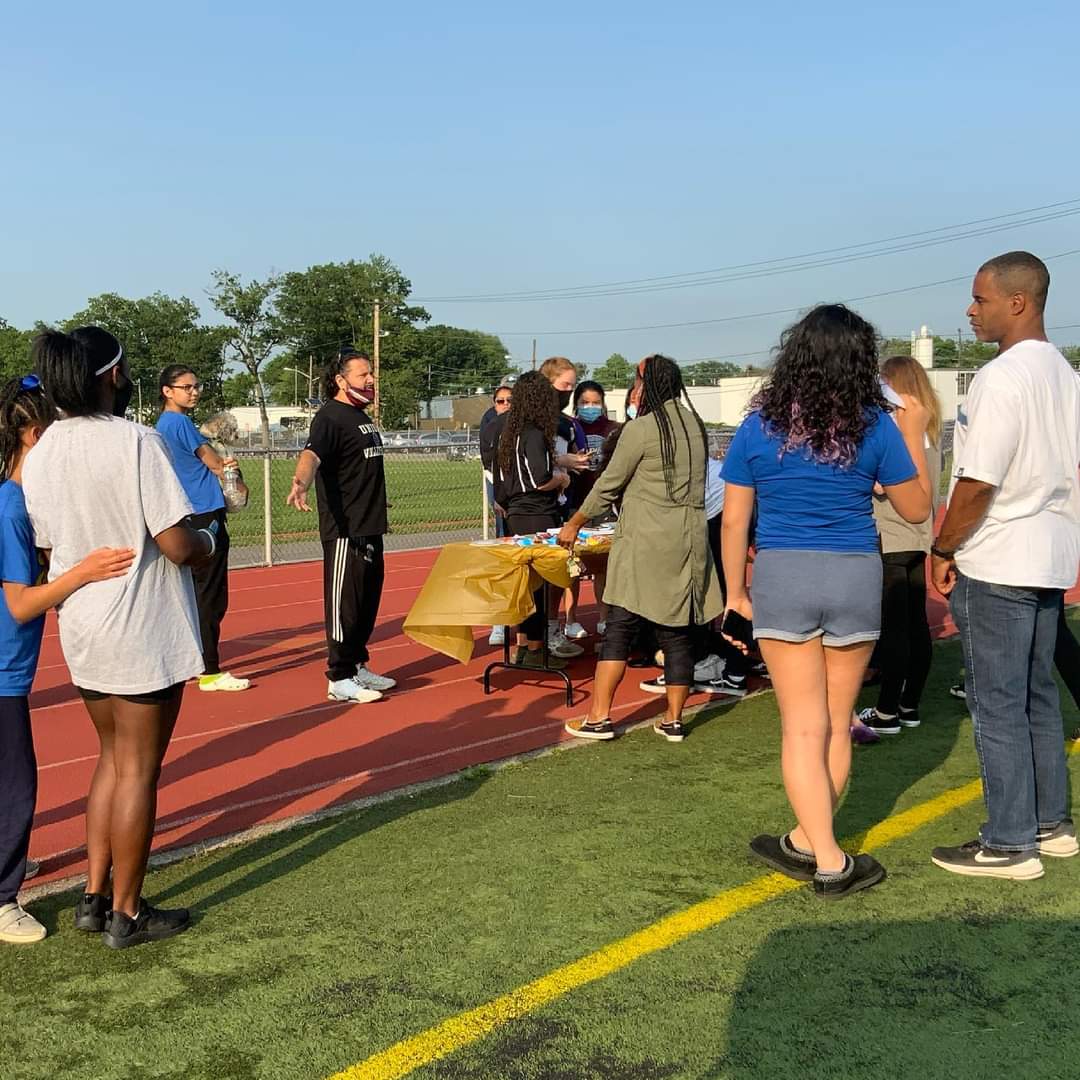 UnionHS_Sports's tweet photo. Fall Sports Event 2021! Great Night for our community! #SupportingtheU #WeareproudofU #FarmerFam https://t.co/JHcrfTsahb