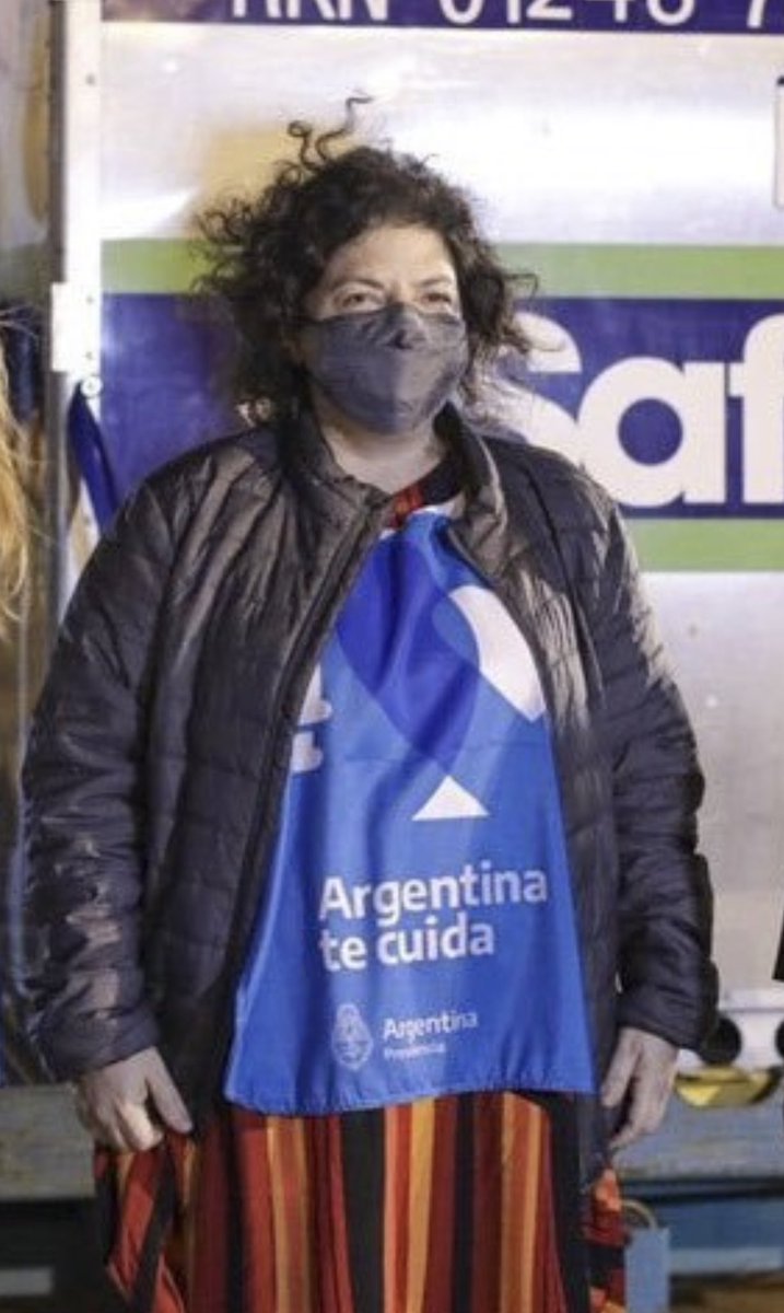 el_anestesiador's tweet photo. A ustedes les parece que esta mujer sucia y ordinaria puede gestionar la compra de vacunas serias en el exterior?
Bañate roñosa!!!
@carlavizzotti https://t.co/MPRGSoqbjU