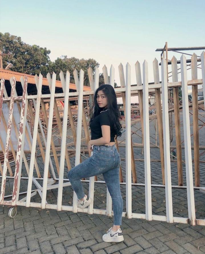 Auliaqueen13's tweet photo. Avail yuk sayang💛
COD NO DP
📲https://t.co/IM6PkEqfcI

#availjaktim #availbekasi #bojaktim #bobekasi #openbojaktim #openbobekasi #bispakbekasi #bispakjaktim #bisyarjaktim #BisyarBekasi #CODNODP #includeroom #includejaktim #BookingNow #LendirLand #RecomendedBooking #RealAngel https://t.co/YvsiLCxxhn