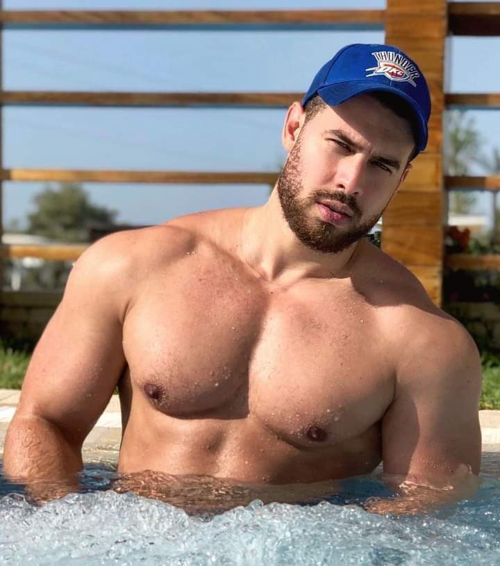 Henrydark18 tweet picture