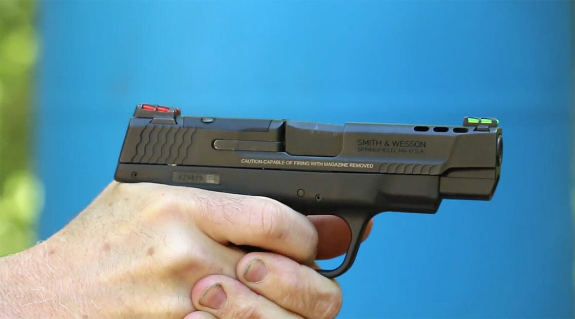 GunUp's tweet photo. 💥 NEW💥  Smith &amp; Wesson Performance Center M&amp;P Shield Plus – Sootch00 Review.
Watch Video: https://t.co/1GtgJdoXJs

#swshieldplus #concealedcarry #swmpshieldplus https://t.co/rawjxRZm7X