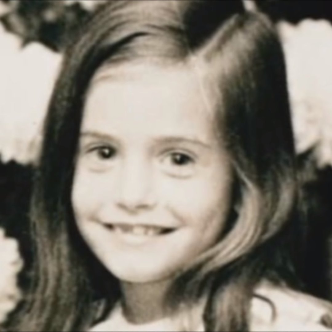 Happy Birthday Courteney Cox    