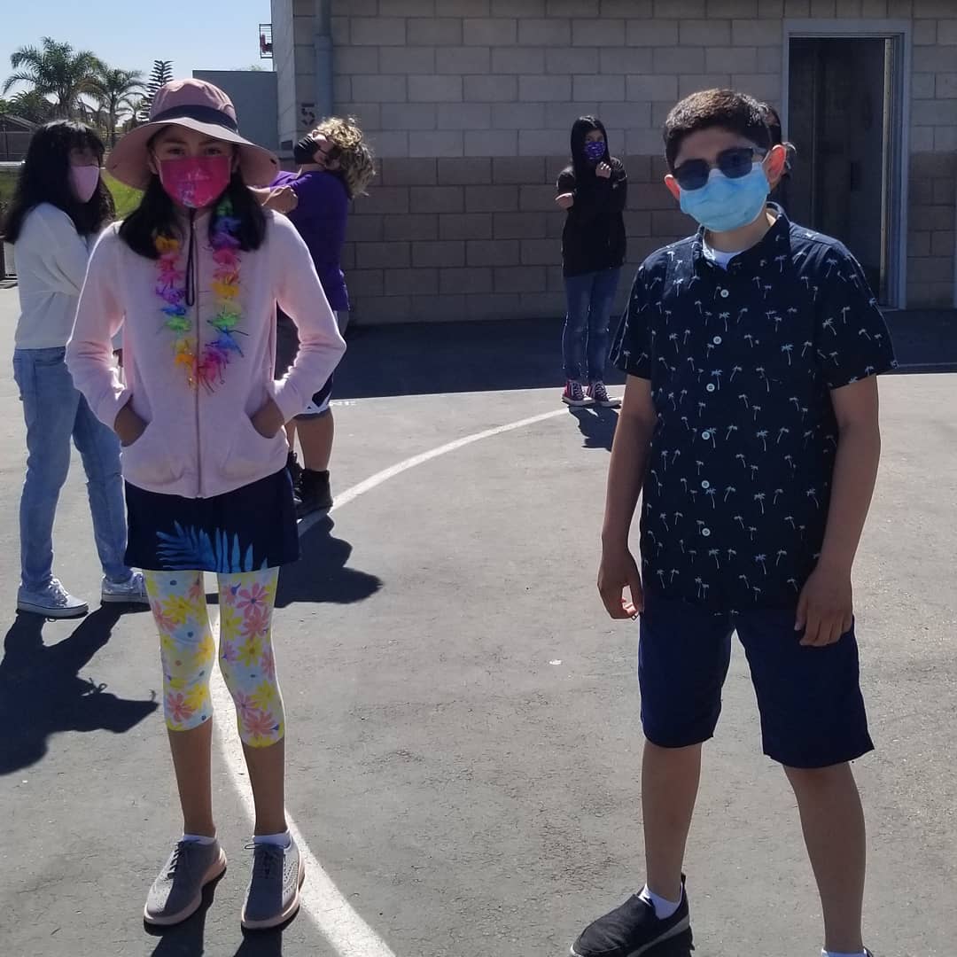 Aloha from our Soria Students and Staff <a href="/OxnardSD/">OxnardSD</a>! 
#LastSpiritWeek2021
#AztecsTogether2021