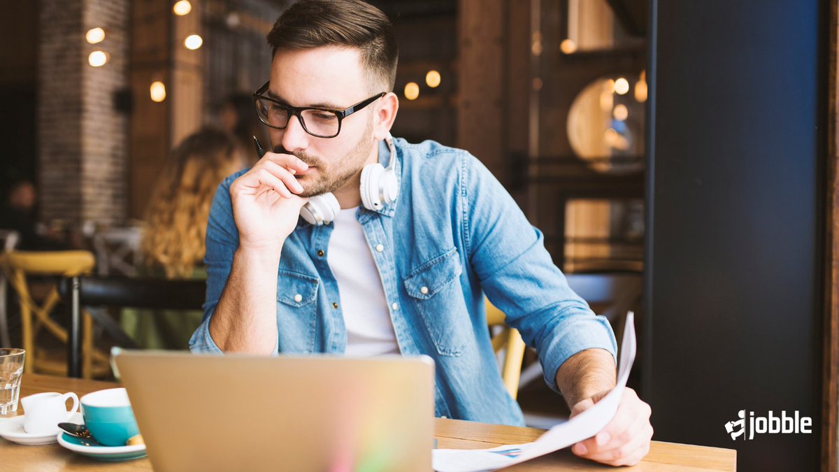 Jobbleapp's tweet photo. Did you know that more than 66% of the total freelancers are constantly "upskilling" themselves to stay relevant in the ever-changing market?
⠀⠀⠀⠀⠀⠀⠀⠀⠀⠀⠀⠀⠀⠀
As a freelancer, how do you stay relevant and competitive? 💭
#Jobble #Freelancer #Freelance https://t.co/udQ4cxTFGV