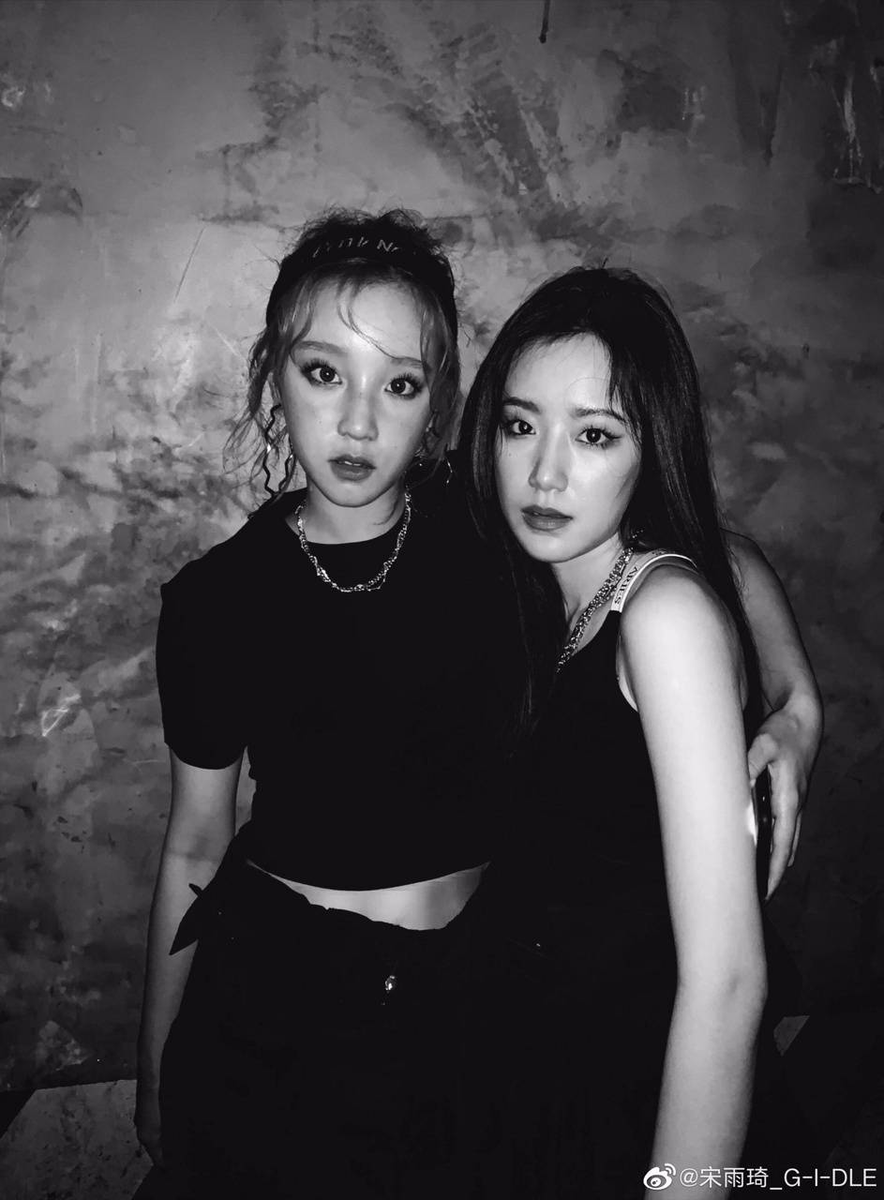 angryqi's tweet photo. i am deprived

Voting @G_I_DLE for #MTVLAKPOPGIDLE on #PremiosMTVMIAW! #GIDLE @G_I_DLE #여자아이들 https://t.co/4NsRswpO5r