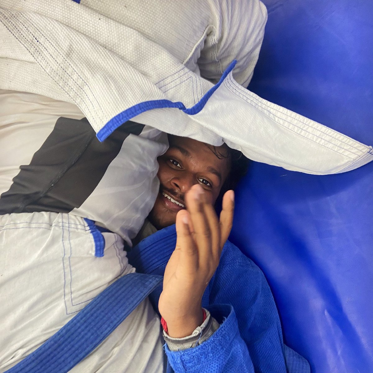 JKDIndia's tweet photo. Can you find @jiu_jitsu_juggernaut 😜

Whatever makes you uncomfortable is your biggest opportunity for growth.
.
.
.
.
.
.
.
#growth #grow #comfort #bjjbuddies #bjj #bjjlifestyle #bjjdelhi #bjjlife #bjj4life #jiujitsu #gentleart #oss #bjjindia #fma https://t.co/U8S2IKxLSp