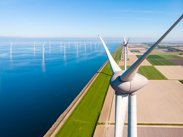 🌎 Welke #luchtdruk heeft Nederland? Bestudeer met je leerlingen windrichtingen + drukgebieden en beantwoord de vragen van deze leskaart: bit.ly/windenluchtdruk Beeld: iStock #Windpark #Westermeerdijk #aardrijkskunde #DeGeo #15juni #wereldwinddag #internationaldagvanwindenergie