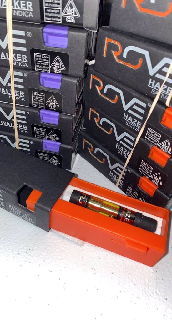 bonez_smith's tweet photo. $10 Each payment methods Bitcoin and  #420 #cannabis #weed #cannabiscommunity #marijuana #710 #thc #weedporn #hightimes #stoner #smoke #highlife #dabs #kush #cbd #maryjane #cannabisculture #losangeles #highsociety #high #dank #love #vape #hiphop #indica #california https://t.co/moBqYFwGoS