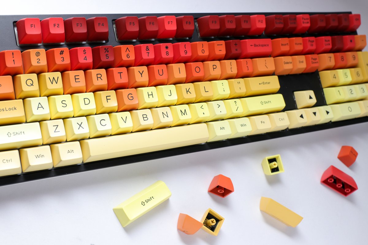 duckyglobal's tweet photo. Is it hot in here or what?!
Here's a quick sneak peek at our Flame SA keycaps ๐ฅ
#SAprofile
#Flame
#keycaps https://t.co/nEyGkSyTor
