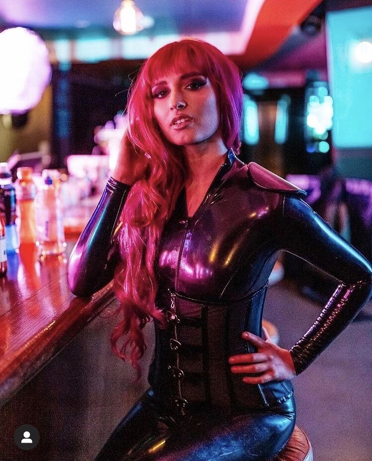 6 days left to grab early bird tickets to my album launch show on Friday June 25 🦾❤️‍🔥 bit.ly/luna-tickets