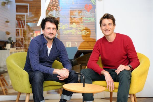 FlashTweet's tweet photo. 4️⃣🧡[#CoupdeFlash] #Claap invente la #visioconférence asynchrone 
https://t.co/BnrTiTAlbt v/ @TechCrunch 

💬  La #startup veut résoudre l'un des problèmes de la #ZoomFatigue avec des messages #videos auxquels on peut répondre en différé 

#Innovation 
#FlashTweet⚡️ https://t.co/TjjCJGYfgm