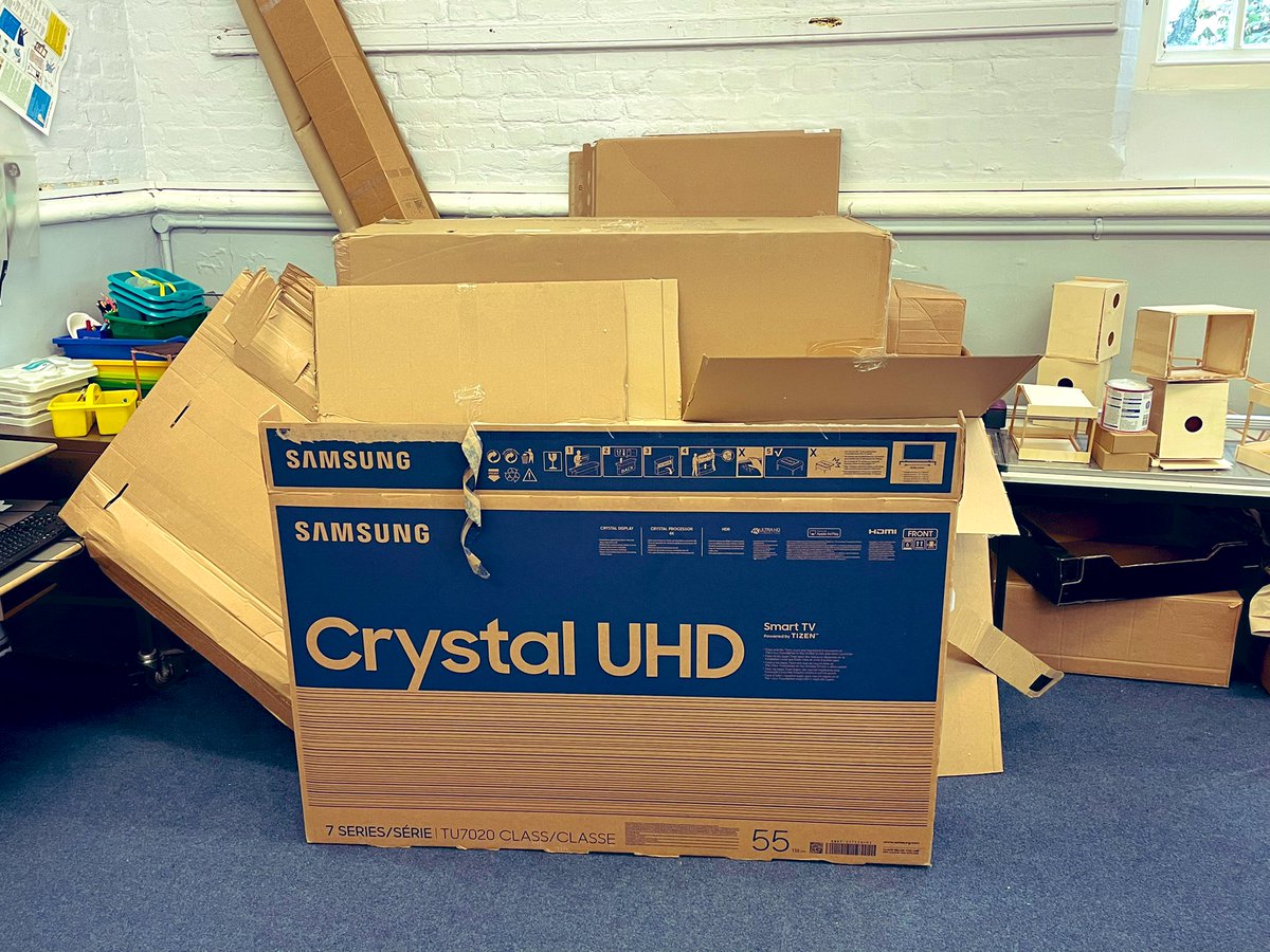 King of Cardboard tweet media
