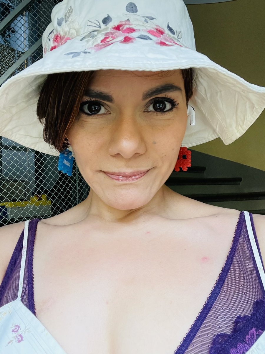 Monica Cardozo -DE tweet media