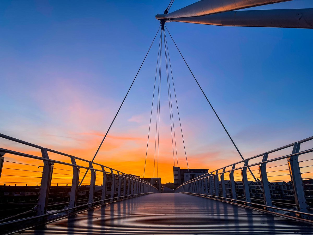 awv's tweet image. Getting up at 0345 for a 4am run is often difficult but it is made easier when you have views like this to accompany you. #ukrunchat #4amrunclub