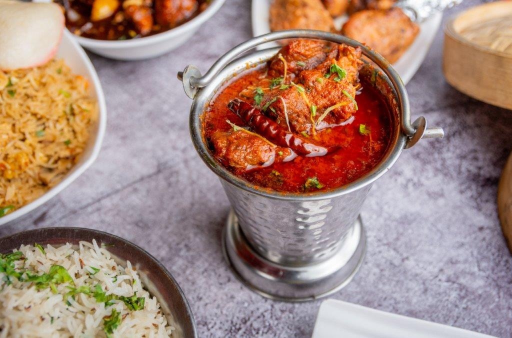 Kadai Chicken is made with boneless pieces of chicken, rich tomato gravy and sauteed along with chunks of capsicum and onions in a wok. Soft and juicy Kadai Chicken has an unbeatable spicy aroma.

#Food #FoodPorn #GourmetsTravelGuide #PanchPhoronIndia #RBS