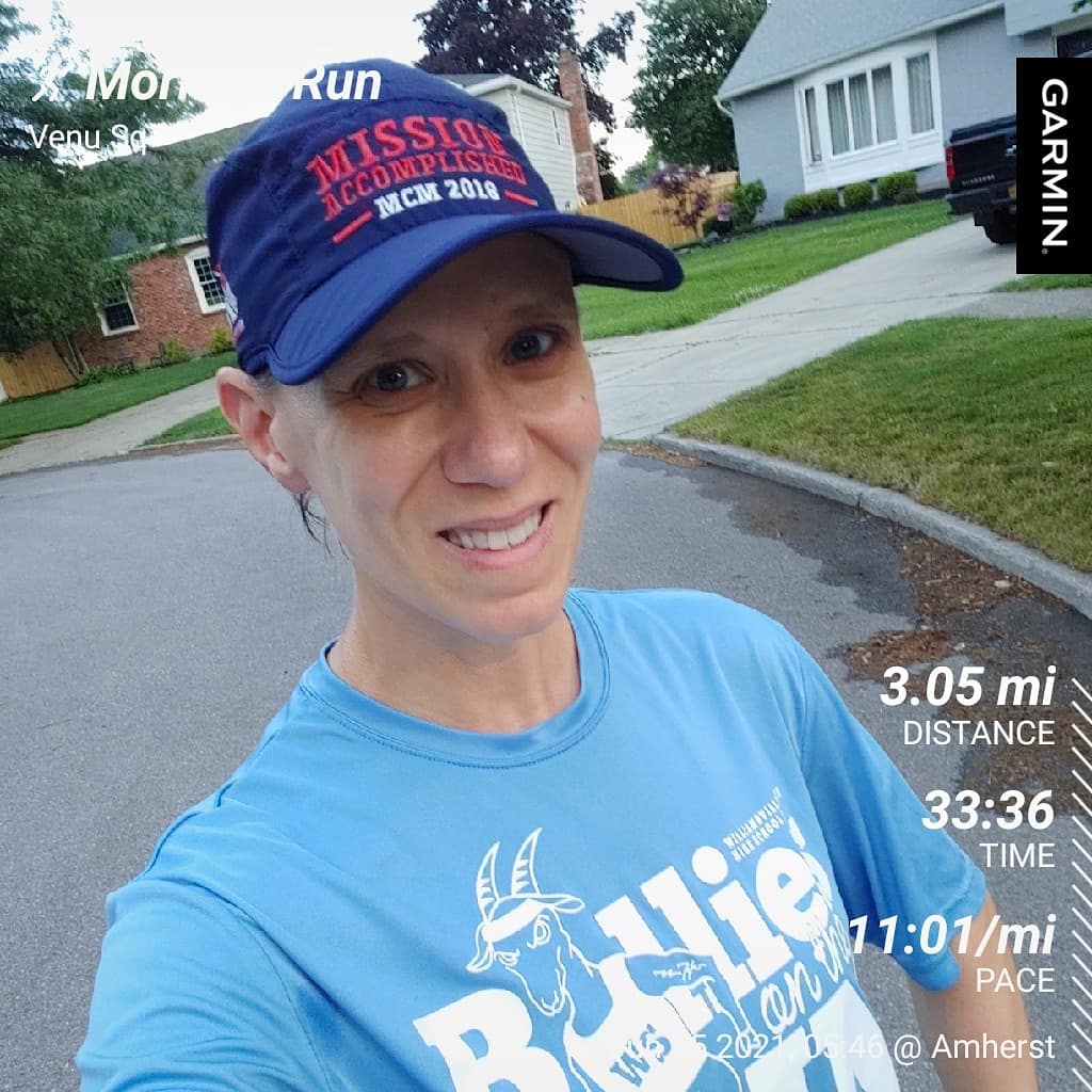 kc_run_coach's tweet photo. Another beautiful morning run! Felt much better than Sunday. Although my left leg is still a little sore from compensating for my right knee on Saturday. I'll be using my massage gun later for sure!
#morningmiles #running #riseandrun #halfmarathonrecovery #run #afewmoremiles https://t.co/AXGTkCPIZn