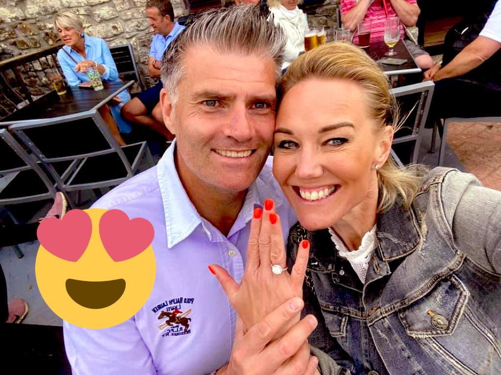 Emma Hayes FCIM tweet media