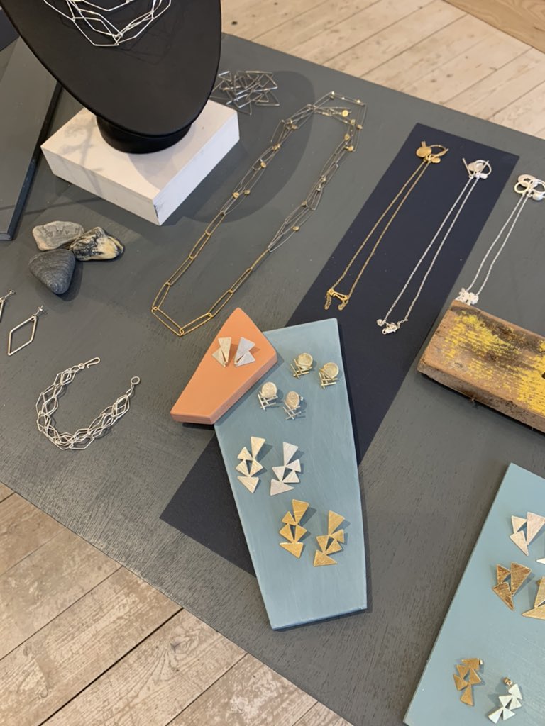 POP-UP
My pop-up shop is officially open at the lovely Space at Seventeen in Stockbridge. Open daily until this Sunday!