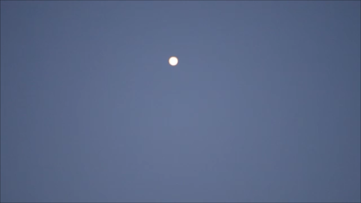 marie_kayali's tweet photo. THIS ONE WAS PRETTY LOW #UFOTWITTER #ODDOBJECT https://t.co/J5Xxou2IzS