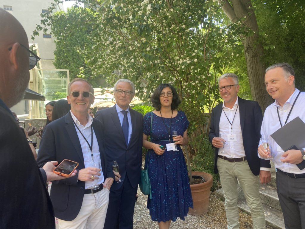 Prism_PACA's tweet photo. #AGO @Prismemploi à  @MAL_217 Après une Conversation riches d’échanges place à la convivialité retrouvée avec @MyriamElKhomri #GillesLafon réélu #Président  #OlivierGelis #PatrickLevy #HervéBonder https://t.co/LXy8p0y2J7