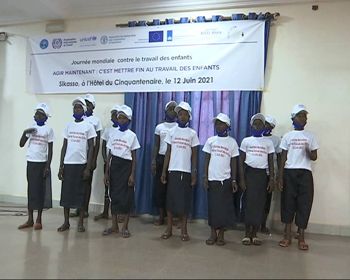 MaliTpae's tweet photo. L'alliance #TPAE le #BIT en collaboration avec la cellule nationale de lutte contre le travail des enfants ont conjugué leurs efforts pour commémorer la journée mondiale de lutte contre le travail des enfants dans les régions de #Segou #Sikasso
@WNCB_org
#CNLTE
#enfants https://t.co/pjmuZahp76