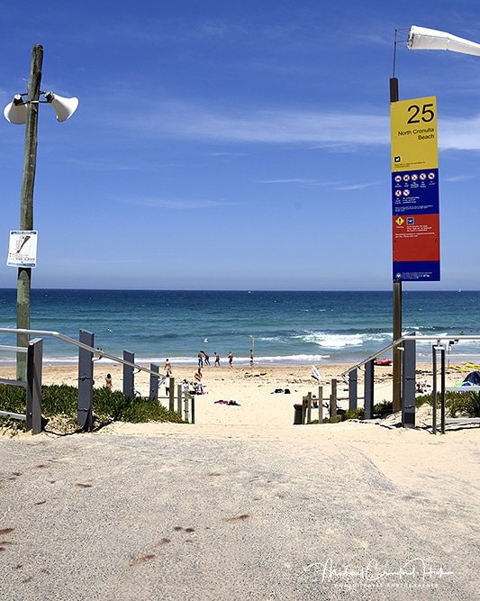 mchphotoworld's tweet photo. Cronulla beach entrance 

Just wanting a swim in the sea please

#beach #swim #enterance #bluesky #dream #fun #relaxation #relaxing #downtime https://t.co/iFPIKH4lIt