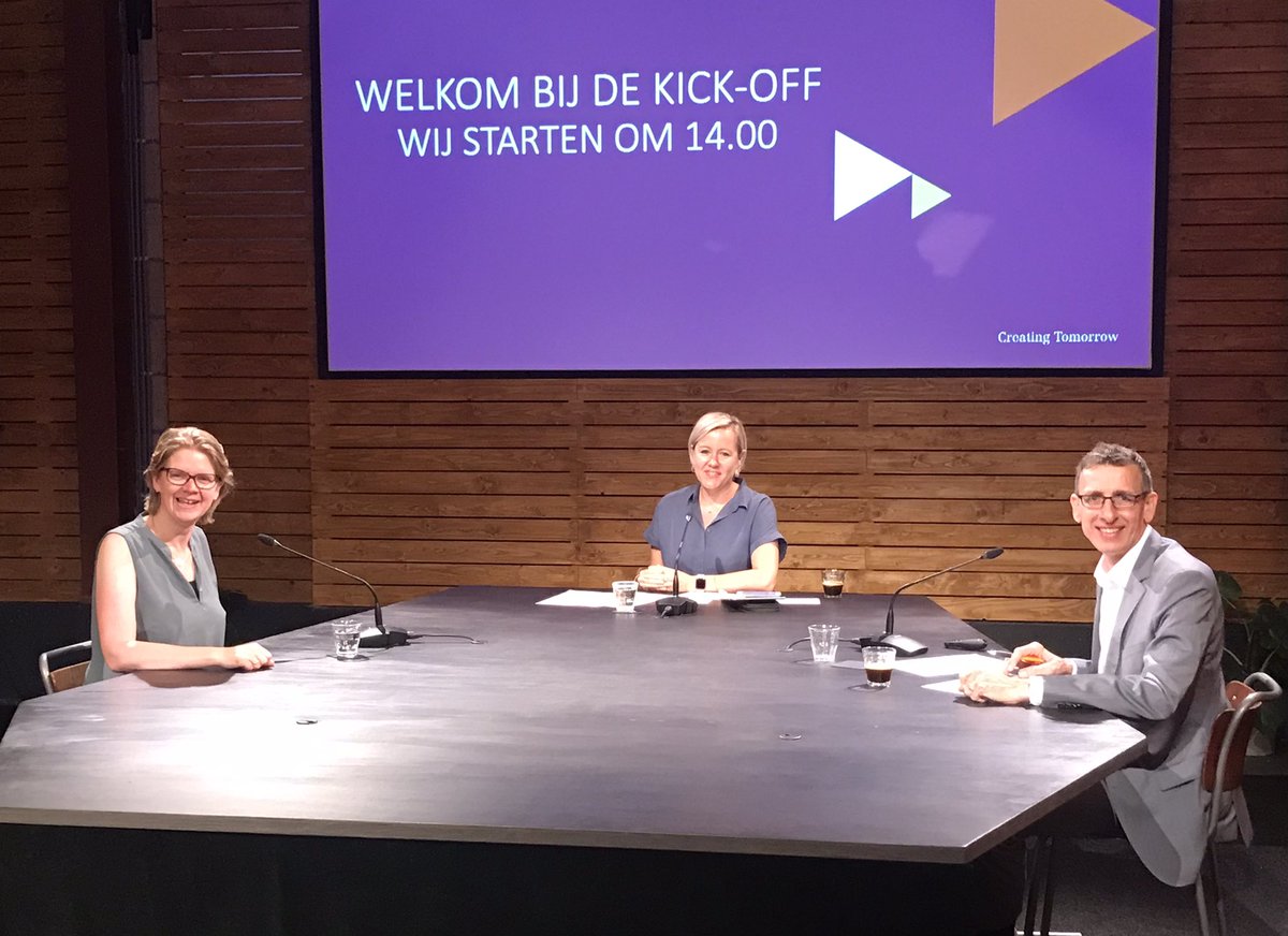 Wij zitten klaar voor de kick-off van het <a href="/HvA/">Hogeschool van Amsterdam (HvA)</a>UrbanVital @HvA! Zien we jullie zo?