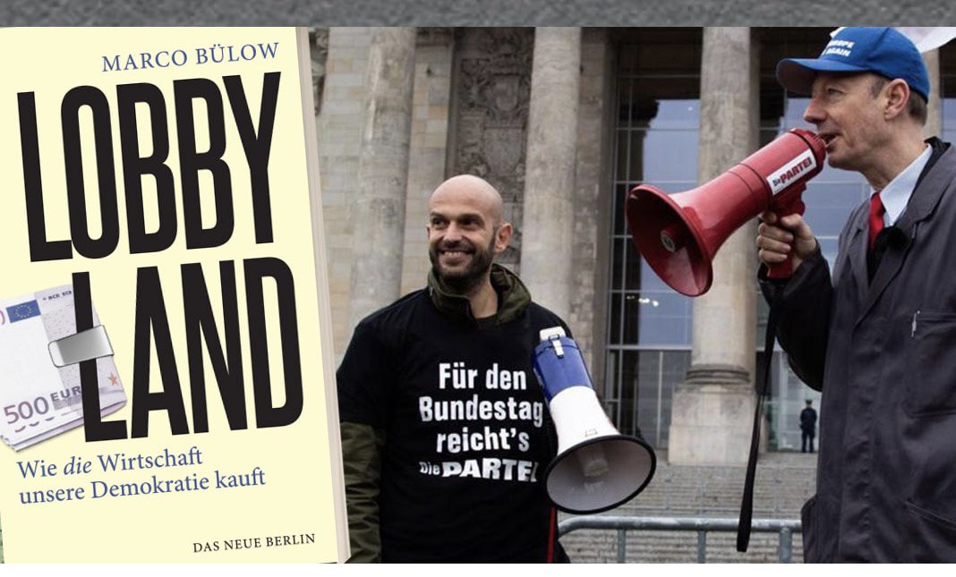 Deutschland- Welt- Galaxie- Buchprämiere 
#LOBBYLAND mit 
<a href="/MartinSonneborn/">Martin Sonneborn</a> im legendären <a href="/so36berlin/">SO36</a> 

so36.com/produkte/34479…