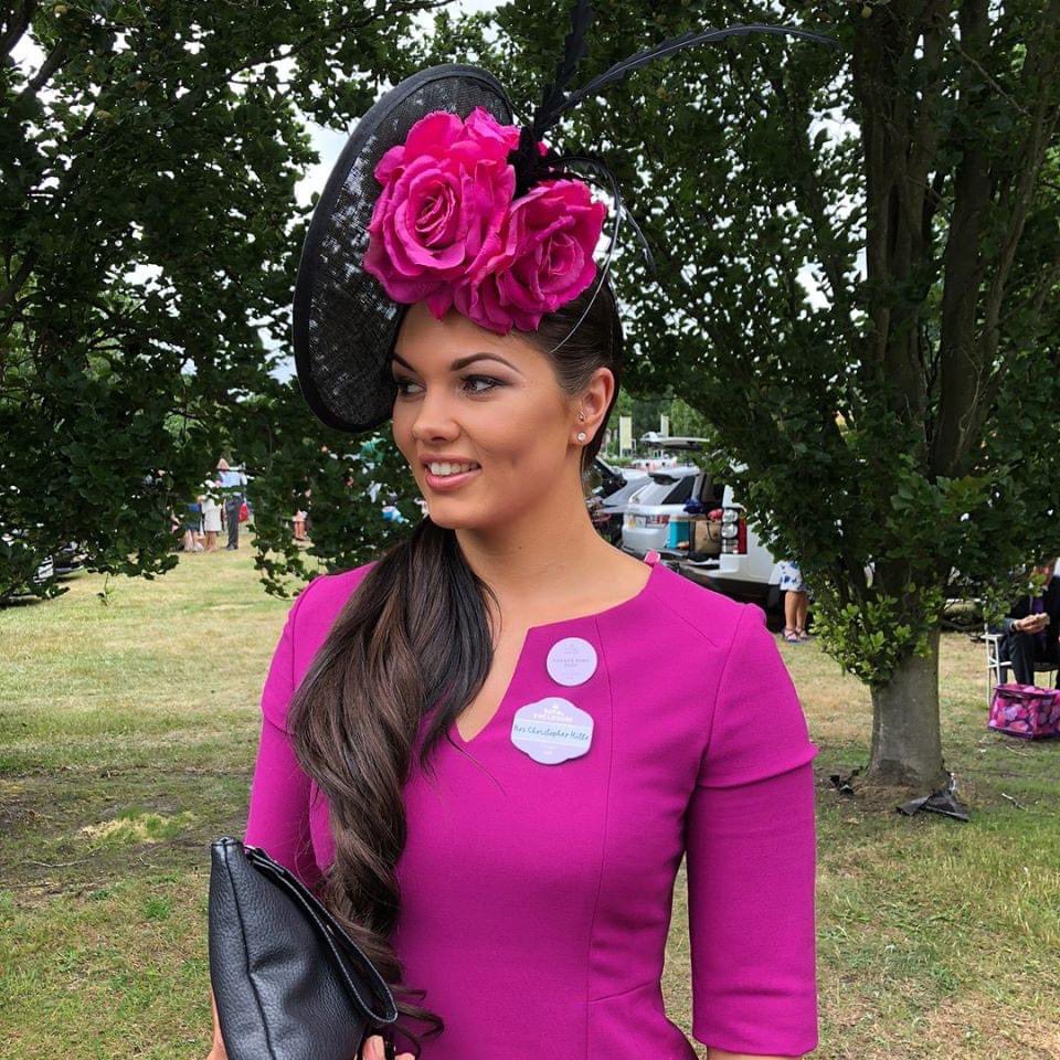 RacingHatHire's tweet photo. It’s Day One of Royal Ascot 🎩 

We want to see your outfit and hats! Oh and we always welcome a winner 🏇🏽💰

This is still one of our favourite hats 💗🖤 https://t.co/IOu17U9PSz