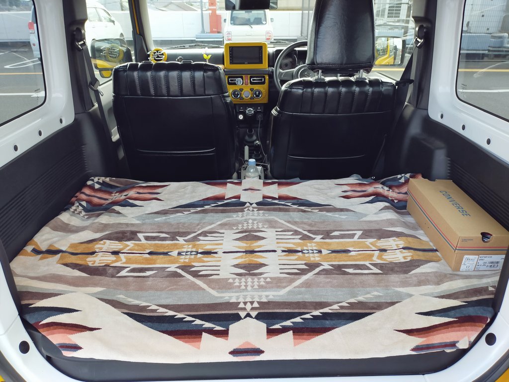 とっきー ジムコザ Damd Inc ジムニーの荷室は やっぱりペンドルトン安定ですよね っ 何か敷かないと荷物滑るし 笑 楽天スーパーセールで 安く買えたので満足 T Co Uwjeg13c3i Twitter