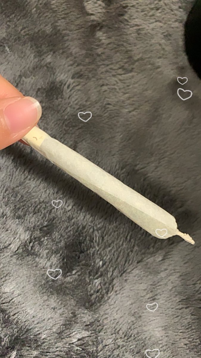 420eeg's tweet photo. カラカラな私にポンドさんがくれたﾂ😋

大切に焚きますﾂ♡

@E_99 https://t.co/zxKwJYY7zz