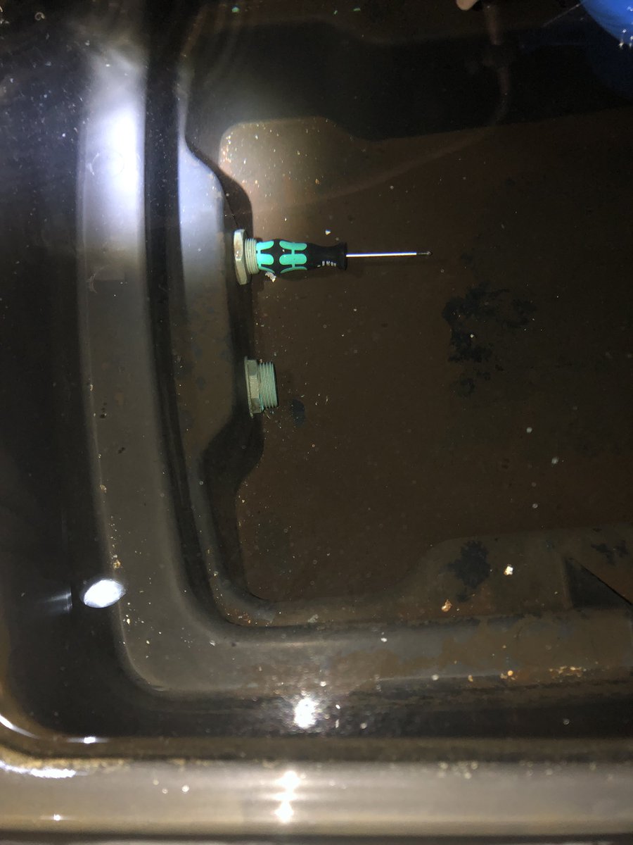 SamArmstead's tweet image. While I don’t condone #ToolAbuse there are occasions when a @weratoolsuk Screwdriver can resolve an immediate problem in a way they were not actually designed for.
Valve replaced, drain down of the water tank was not required 😉😳😁🤘
(No screwdrivers were harmed for this image)