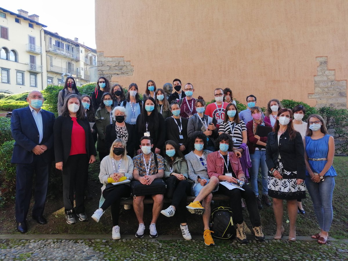 📣 Ecco i protagonisti della #summerschool che si è tenuta a Clusone da 10 al 13 giugno 2021.

📚 L'evento ha visto la partecipazione di 23 studenti dei corsi di #Laurea Magistrale in #Geourbanistica e #Planning and management of #tourism systems dell'<a href="/UniBergamo/">UniBg</a>