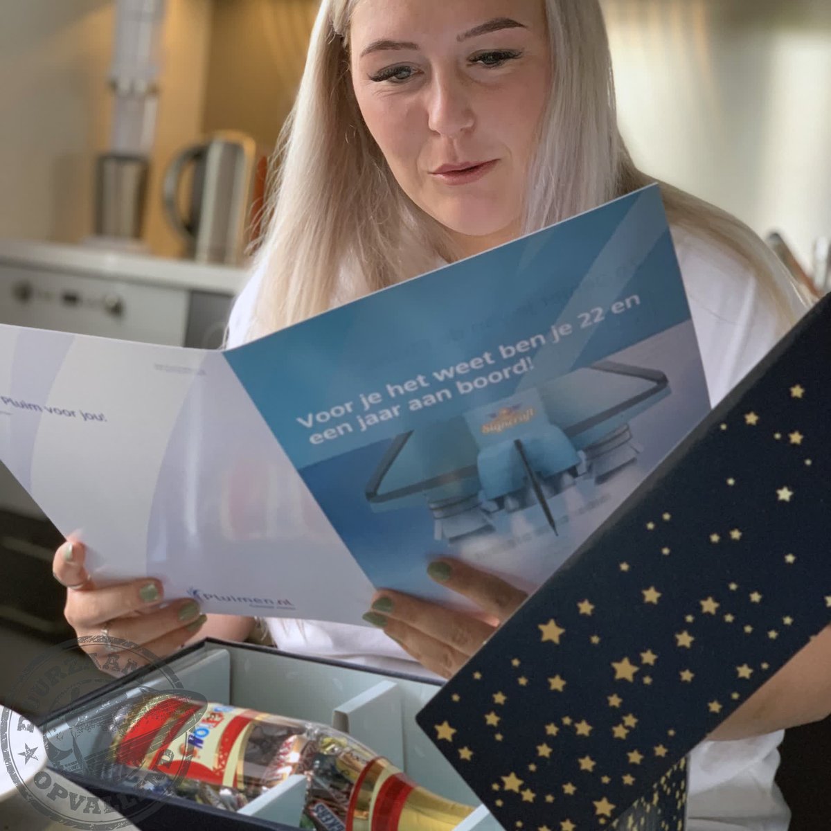 SigncraftNL's tweet image. 🎂Dubbel feest vandaag! Waanzinnige Jeroen, Jeffrey en Quinty zijn jarig...

#happybirthday #timeflies #nogvelejaren #lekkerblijvenplakken #😘